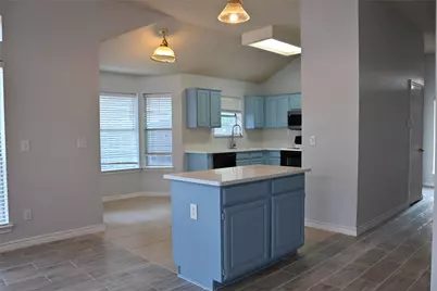 8104 Bells Street, Frisco, TX 75035 - Photo 6