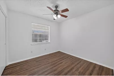 1215 San Marcos Drive, Arlington, TX 76012 - Photo 8