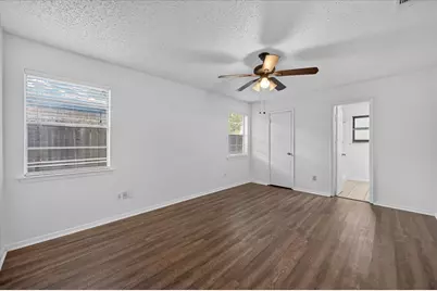 1215 San Marcos Drive, Arlington, TX 76012 - Photo 14