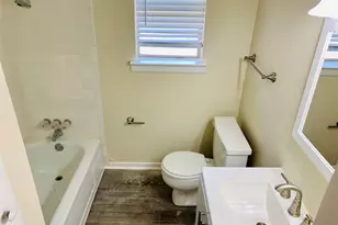 306 Pecan St, Howe, TX 75459 - Photo 18