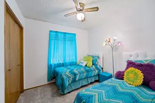 2728 Meadow Green, Bedford, TX 76021 - Photo 18