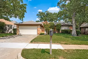 2728 Meadow Green, Bedford, TX 76021 - Photo 2