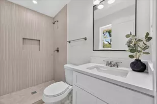 2642 Brady Ln, Grand Prairie, TX 75052 - Photo 8