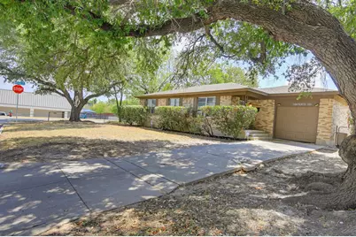 5328 Ira Street N, Haltom City, TX 76117 - Photo 2