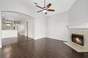 5528 Green Hollow Ln, The Colony, TX 75056 - Photo 8