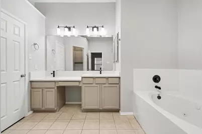 5528 Green Hollow Lane, The Colony, TX 75056 - Photo 10