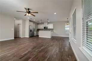 405 Titus Dr, Springtown, TX 76082 - Photo 22