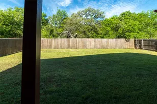 405 Titus Dr, Springtown, TX 76082 - Photo 34
