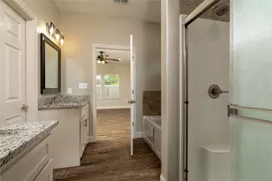 405 Titus Dr, Springtown, TX 76082 - Photo 30