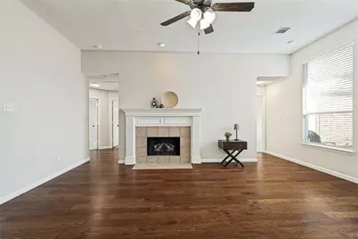 817 Aylesbury Drive, Allen, TX 75002 - Photo 6