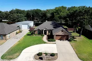 2105 Fair Oaks Dr, Bridgeport, TX 76426 - Photo 26