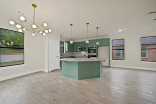 2925 River Ridge Ct, Granbury, TX 76048 - Photo 6