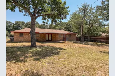 5720 Walla Avenue, Fort Worth, TX 76133 - Photo 16