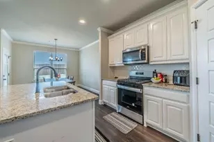 1057 Nighthawk Trl, Alvarado, TX 76009 - Photo 8