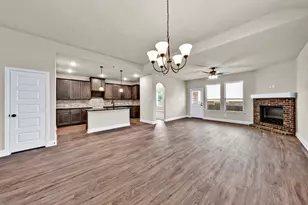 303 Maltese Dr, Red Oak, TX 75154 - Photo 10