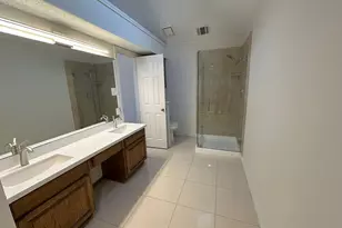 2033 Espinosa Dr, Carrollton, TX 75010 - Photo 14