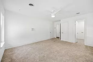 5610 Forest Ln, Dallas, TX 75230 - Photo 18