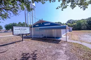 402 Legendary Ln, Gun Barrel City, TX 75156 - Photo 1
