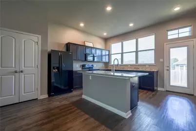 10617 Langham Drive, Waco, TX 76708 - Photo 8