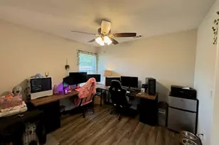 430 E Hull St, Denison, TX 75021 - Photo 10