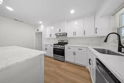 110 S Yale Drive, Garland, TX 75042 - Photo 10