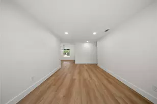 110 S Yale Dr, Garland, TX 75042 - Photo 24