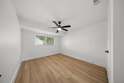 110 S Yale Drive, Garland, TX 75042 - Photo 16