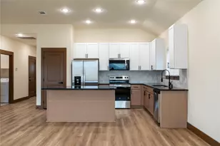 13525 Bonanza Cir, Cresson, TX 76035 - Photo 8