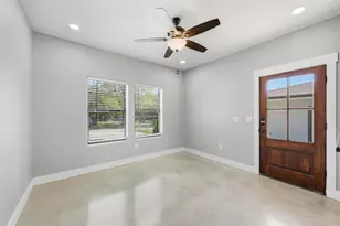 1309 S 5th Ave, Denison, TX 75021 - Photo 2