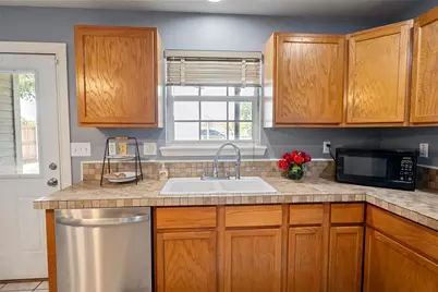 239 Seacraft Drive, Gun Barrel City, TX 75156 - Photo 8