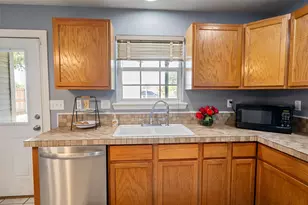 239 Sea Craft Dr, Gun Barrel City, TX 75156 - Photo 8