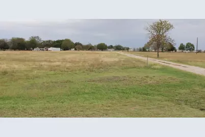 1365 Signal Road, Quinlan, TX 75474 - Photo 4