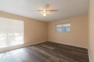 9190 Orbiter Cir, Dallas, TX 75243 - Photo 16