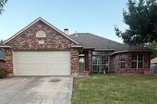 2621 John Dr, Denton, TX 76207 - Photo 1