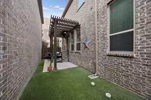 261 Golden Gate Dr, Richardson, TX 75080 - Photo 26