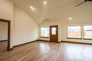 13540 Stage Coach Ln, Cresson, TX 76035 - Photo 6