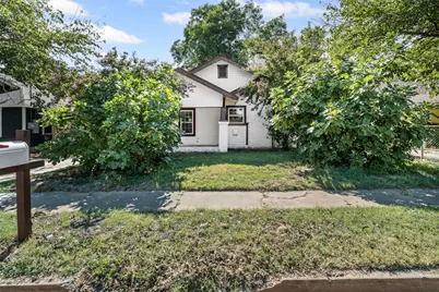 709 N Buffalo Avenue, Cleburne, TX 76033 - Photo 2