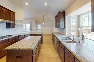 8300 Blue Periwinkle Ln, Fort Worth, TX 76123 - Photo 10