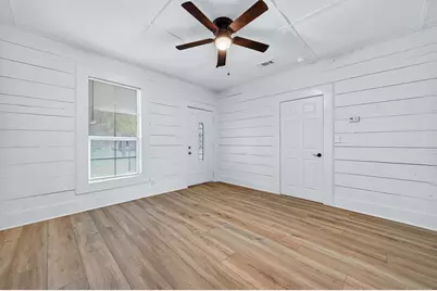 514 E Day Street, Denison, TX 75021 - Photo 6