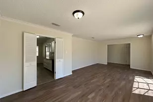 7229 Martha Ln, Fort Worth, TX 76112 - Photo 18