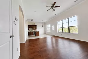 2361 Novin Dr, Irving, TX 75062 - Photo 8