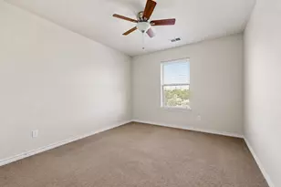 2361 Novin Dr, Irving, TX 75062 - Photo 24