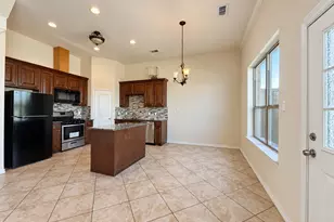 2361 Novin Dr, Irving, TX 75062 - Photo 14