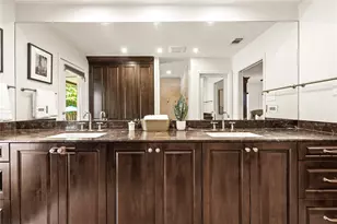 10626 Cox Ln, Dallas, TX 75229 - Photo 18