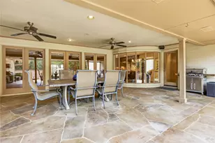 10626 Cox Ln, Dallas, TX 75229 - Photo 32
