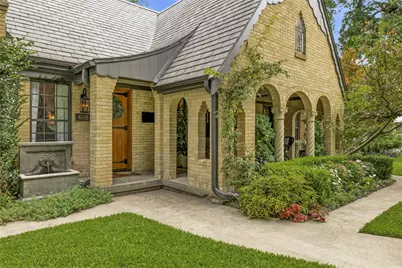 608 Monte Vista Drive, Dallas, TX 75223 - Photo 2