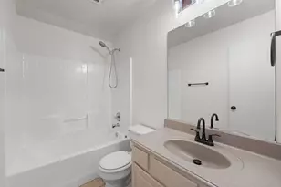 832 Beaver Creek Dr, Burleson, TX 76028 - Photo 20