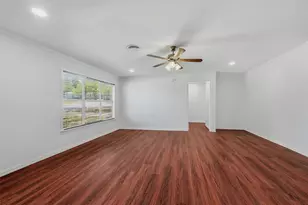 13 MacArthur Dr, Denison, TX 75020 - Photo 6