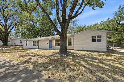 13 Macarthur Drive, Denison, TX 75020 - Photo 2