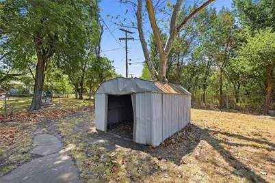 13 Macarthur Drive, Denison, TX 75020 - Photo 24